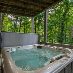 Lure Me In Lodge