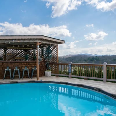 Poolside ADU w Sauna Free Tix Tiki Bar Retreat
