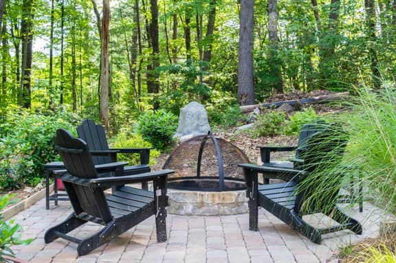 Holly Hill Hideaway