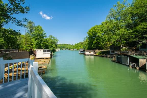 Lake Lure Hideaway